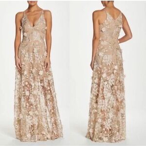 Dress the Population Long Floral Embellishment Lace Evening Gown size S glam